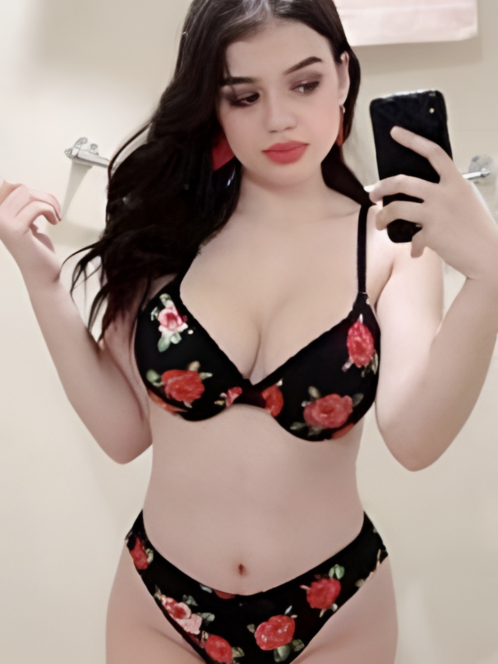 Виргиния привлекальеная девушка из Брянки цена от 10000 руб