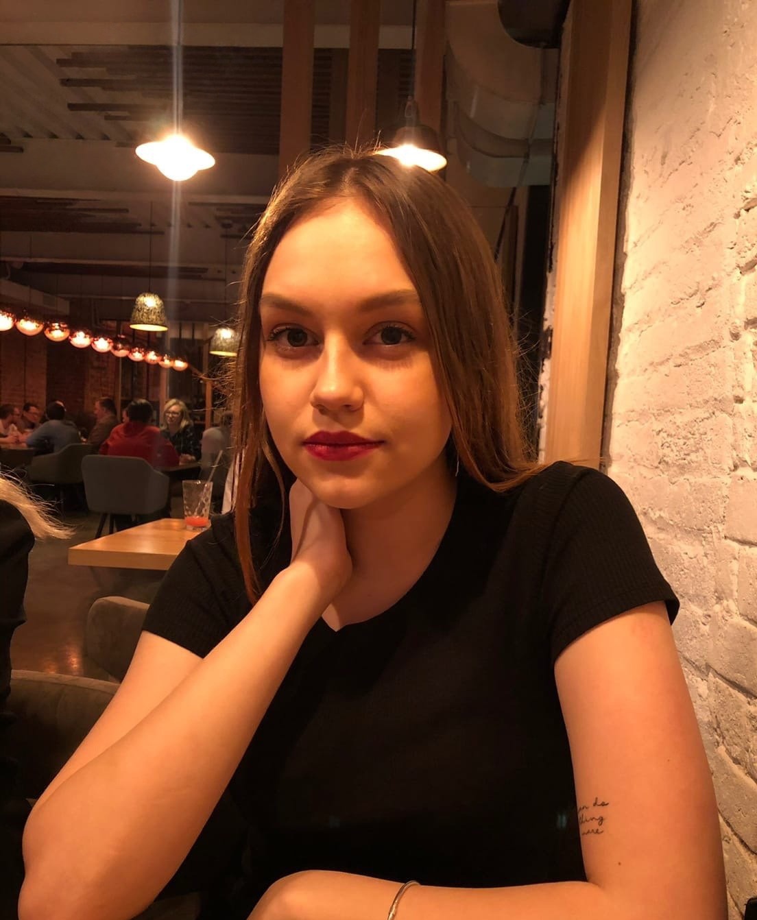 Влада привлекальеная девушка из Брянки цена от 3000 руб