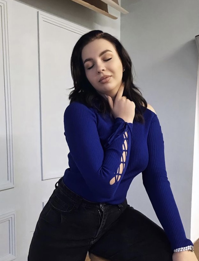 🎥 Дуня привлекальеная девушка из Брянки цена от 7000 руб