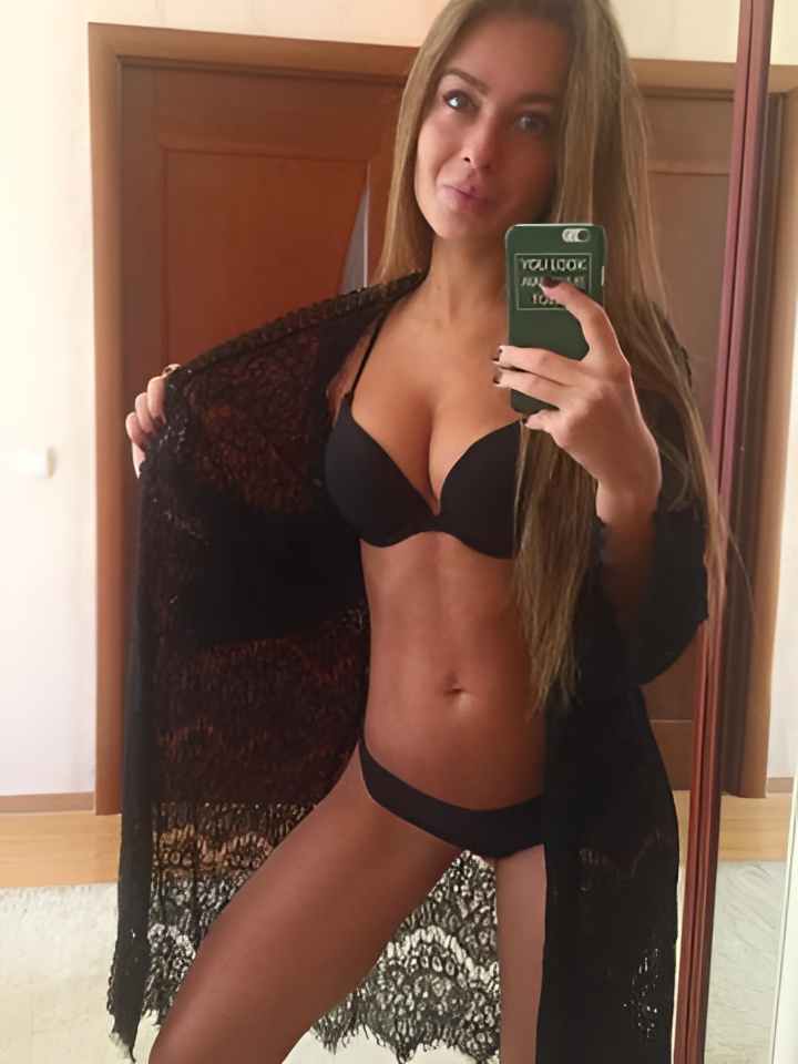 Индивидуалка Услада, доступна для личного знакомства от 10000 руб