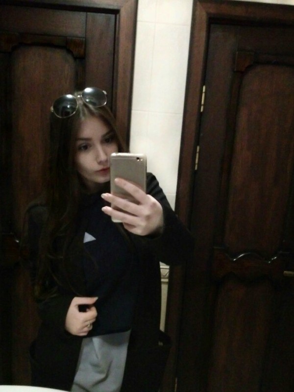 Лайза привлекательная девушка из Брянки цена от 3500 руб