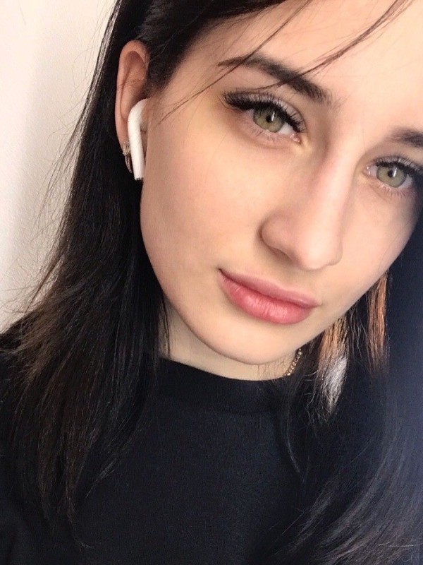 Катя привлекательная девушка из Брянки цена от 3500 руб